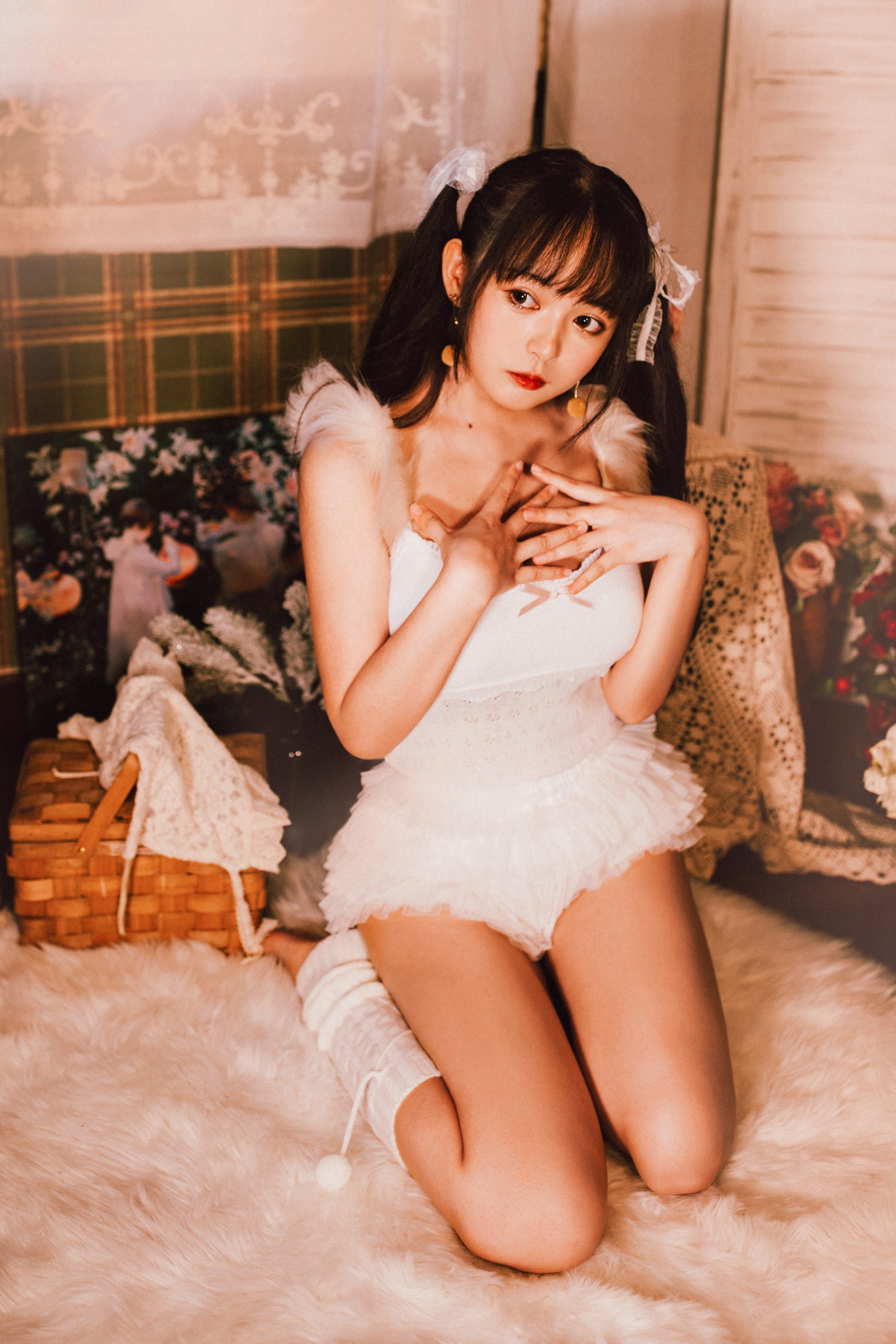 图片[1]-黑猫猫 – NO.029 白色双马尾 [19P]-XikXak